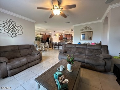 Welcome to this exceptional property located in the Cape Coral - photo 15