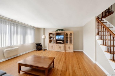 Income-Producing opportunity in Throggs Neck - Mother/Daughter - photo 15