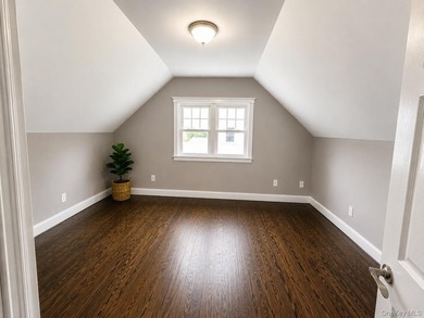 Welcome to this beautifully updated 4-bedroom, 2-bath Cape - photo 18