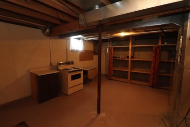 Move-in ready side-by-side townhome featuring 1 bedroom, 2 - photo 18