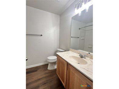 This amazing condo is located minutes from shopping, the river - photo 21
