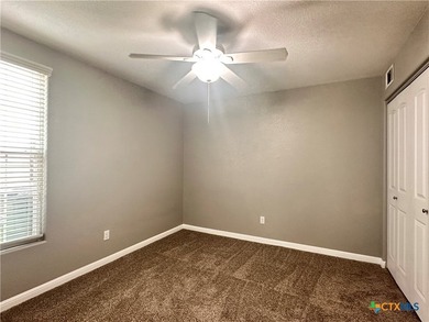 This amazing condo is located minutes from shopping, the river - photo 28