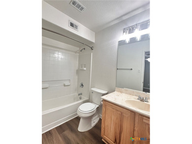 This amazing condo is located minutes from shopping, the river - photo 29
