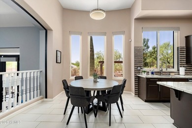 Beautifully updated 4-bedroom + loft, 3-bath residence offering - photo 11