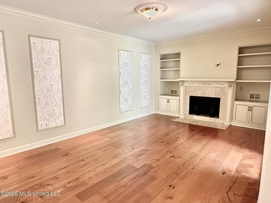 Easy living with the convenience of your own private elevator! - photo 13