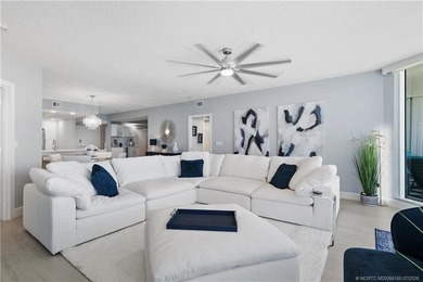 Completely remodeled with over $300,000 in custom renovations - photo 14