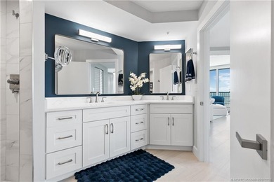 Completely remodeled with over $300,000 in custom renovations - photo 19
