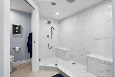 Completely remodeled with over $300,000 in custom renovations - photo 20