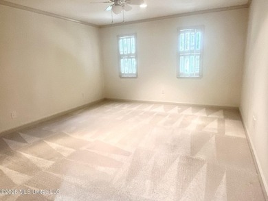 Easy living with the convenience of your own private elevator! - photo 21