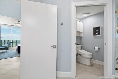 Completely remodeled with over $300,000 in custom renovations - photo 21