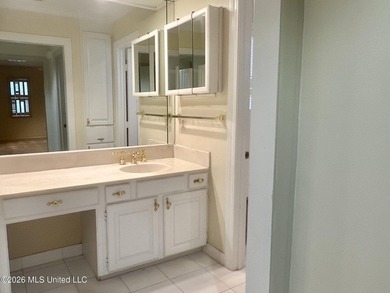 Easy living with the convenience of your own private elevator! - photo 23