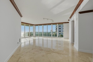 Exceptional two-bedroom, two-and-one-half-bath corner residence - photo 23