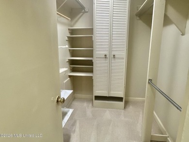 Easy living with the convenience of your own private elevator! - photo 25