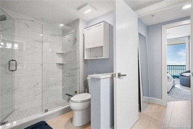 Completely remodeled with over $300,000 in custom renovations - photo 25
