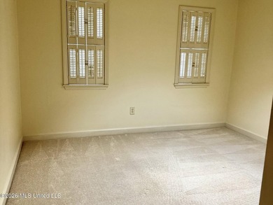 Easy living with the convenience of your own private elevator! - photo 27
