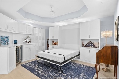 Completely remodeled with over $300,000 in custom renovations - photo 27