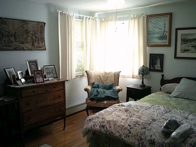 This beauty of a house is going to be a steal for whoever wants - photo 29