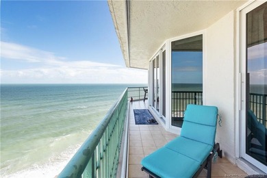 Completely remodeled with over $300,000 in custom renovations - photo 31