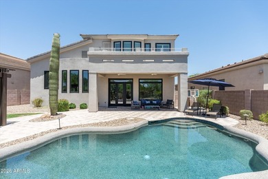 Beautifully updated 4-bedroom + loft, 3-bath residence offering - photo 32