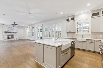 Welcome to 155 Laurel View, a beautifully designed new - photo 6