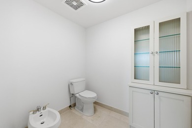 Exceptional two-bedroom, two-and-one-half-bath corner residence - photo 36