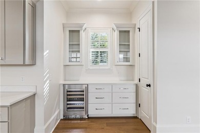 Welcome to 155 Laurel View, a beautifully designed new - photo 10