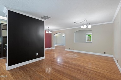 This lovely one-level home is located near Newport's Big Creek - photo 10