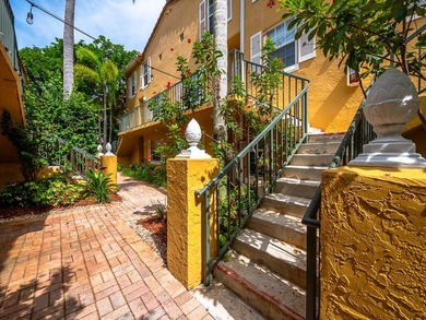 Experience luxury in waterfront Bay Reach, a gated community - photo 1