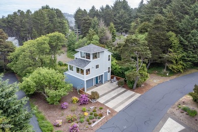 Enjoy carefree living in this ocean view coastal retreat. This - photo 4