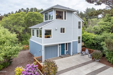 Enjoy carefree living in this ocean view coastal retreat. This - photo 6