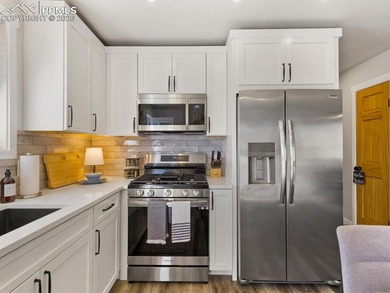 Completely Remodeled Gem in the Heart of Monument! Nestled in - photo 12