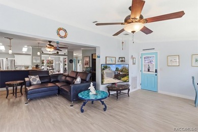 Welcome to 8421 W. Scott Court in beautiful Chassahowitzka, a - photo 17