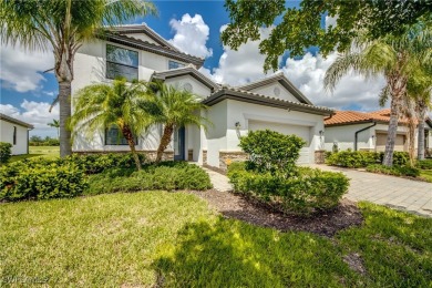 Lake Home For Sale in Fort Myers, Florida
