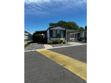 Don't miss this beautifully updated 3-bedroom, 2-bathroom mobile - photo 3