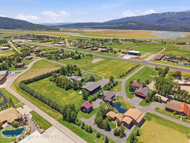 Set in one of the country's finest fly-in communities, this - photo 5