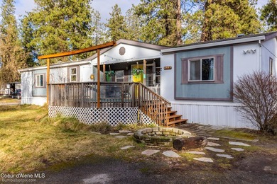 Motivated Seller! Come take a look at this spacious double-wide - photo 3
