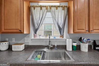 MOTIVATED SELLER!! Offering One Year Home Warranty! Welcome to - photo 13