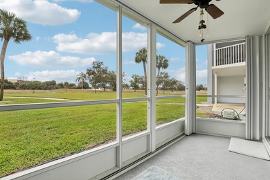 Beautiful first floor, light and bright, 2 bedrooms, 2 full - photo 3