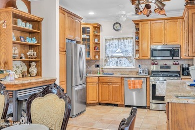Welcome to this stunning, fully updated water view retreat in - photo 14