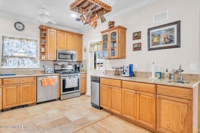 Welcome to this stunning, fully updated water view retreat in - photo 18