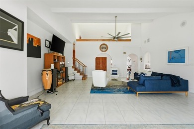 Spanish-inspired architecture, artistic flair, and breathtaking - photo 10