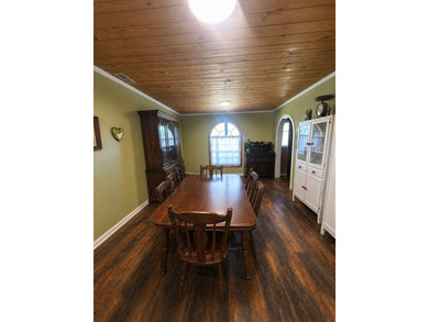 Tucked away in a peaceful country setting, this 3-bedroom - photo 5