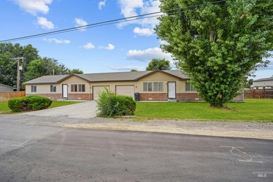 Snake River - Cassia County Townhome/Townhouse For Sale in Heyburn Idaho