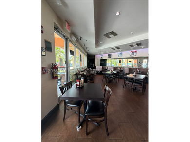 Fantastic business opportunity! Well-known Latin restaurant for - photo 11