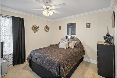 Beautifully updated and remodeled 1st floor condo in the - photo 16