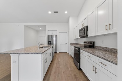 THE MAJESTIC BRADFORD MODEL, BUILT BY AWARD WINNING SYNERGY - photo 16