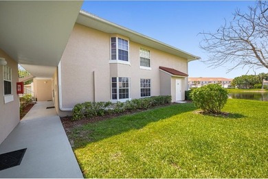 Beautifully updated and remodeled 1st floor condo in the - photo 20