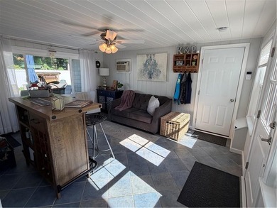 Stunning Turn-Key Colonial ideally located in Governor Francis - photo 22