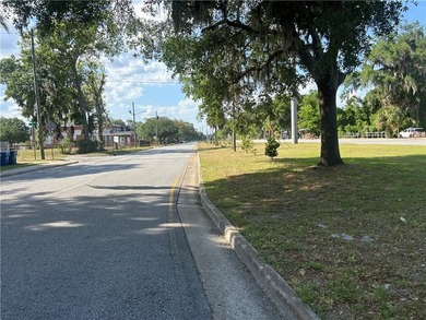 Welcome to 1721 Martin Luther King Jr. Blvd in the heart of - photo 4