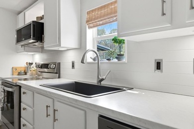 Your Private Wooded Retreat | Modern 3BR/2BA Manufactured home - photo 25